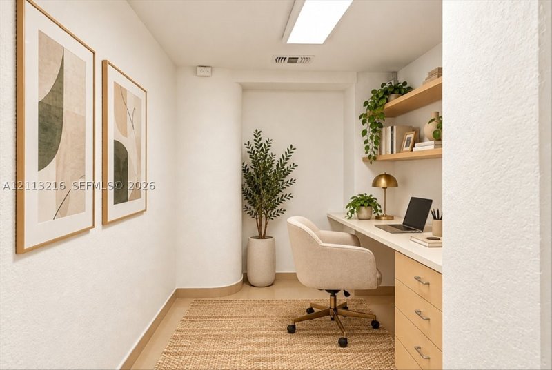 Condo for sale at King Cole 425