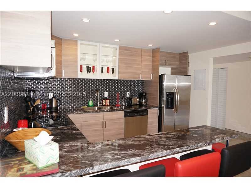 Apartment for rent at Ocean Reserve 1611