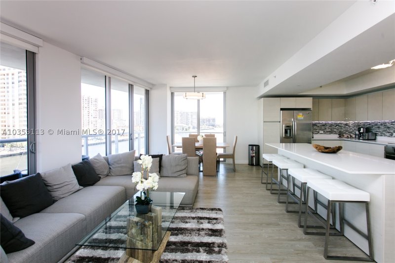 Alquiler de apartamento en Beachwalk T501 SEASONA