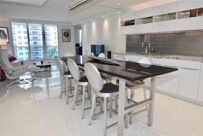 Alquiler de apartamento en Roney Palace 815/814
