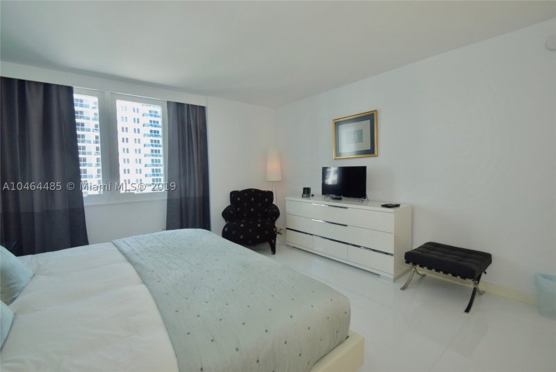 Alquiler de apartamento en Roney Palace 815/814