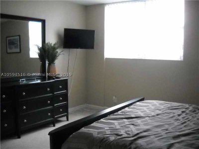Alquiler de apartamento en Tides Hollywood Beach 8L