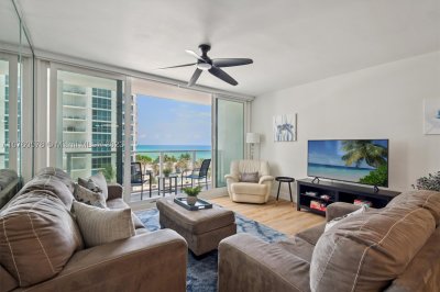 Aluguel de apartamento no Alexander Towers 710