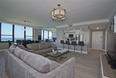 Aluguel de apartamento no Alexander Towers PH-12