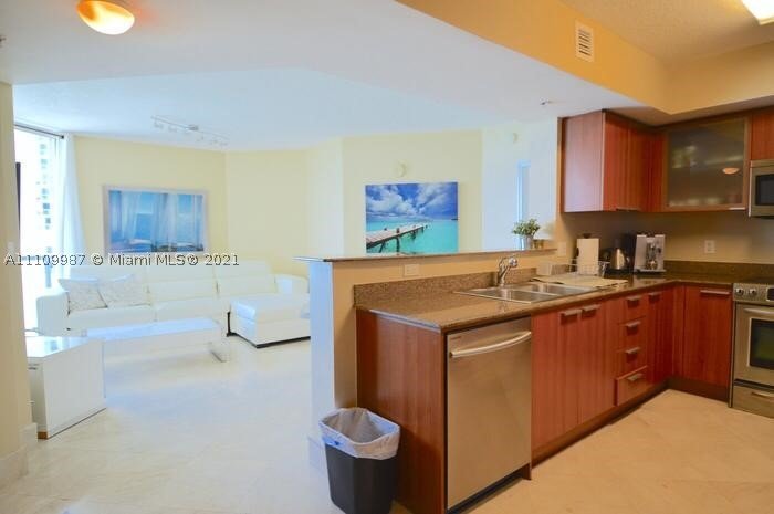 Alquiler de apartamento en La Perla 1509