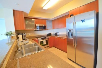Alquiler de apartamento en La Perla 1509