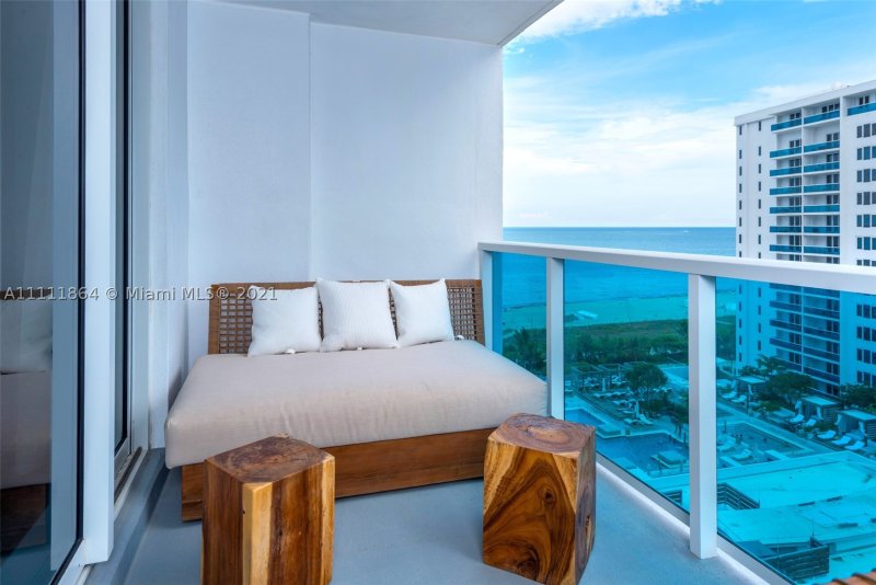 Apartment for rent at 1 Hotel & Homes South Beach 906