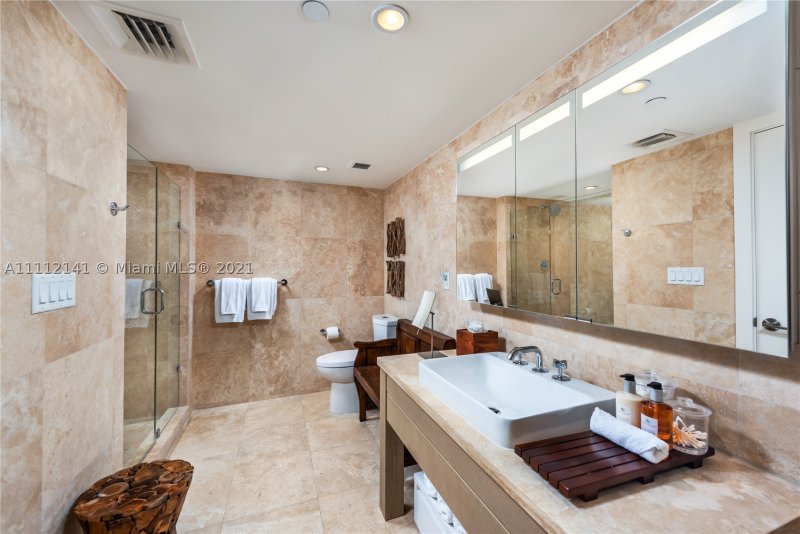Apartment for rent at 1 Hotel & Homes South Beach 1208