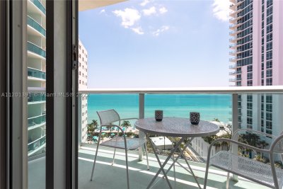 Tides Hollywood Beach Apt #10M
