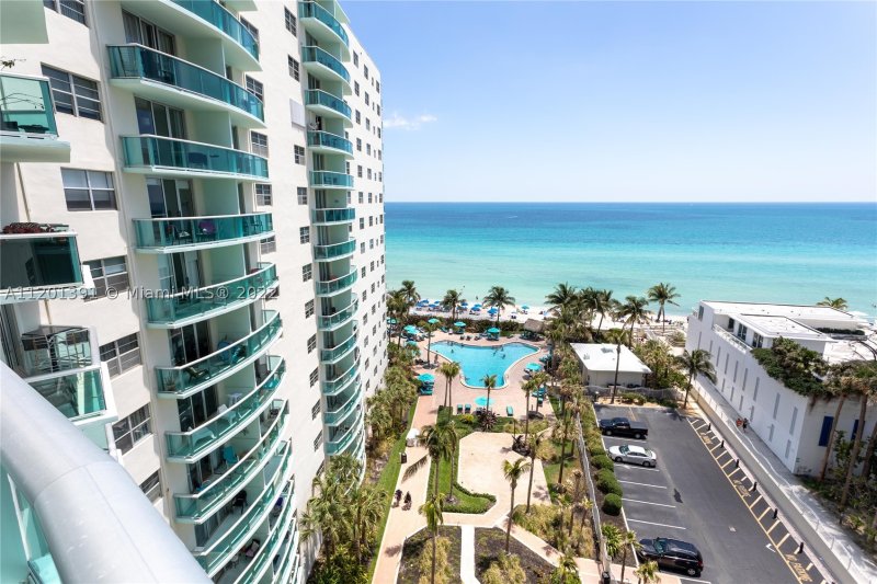 Apartment for rent at Tides Hollywood Beach 10M