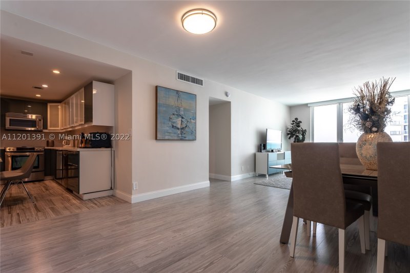 Apartment for rent at Tides Hollywood Beach 10M
