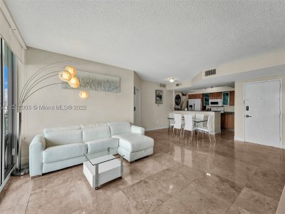 Alquiler de apartamento en King David 806