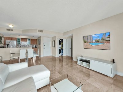 Alquiler de apartamento en King David 806