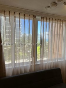 Comprar apartamento no Aventura Beach Club 218