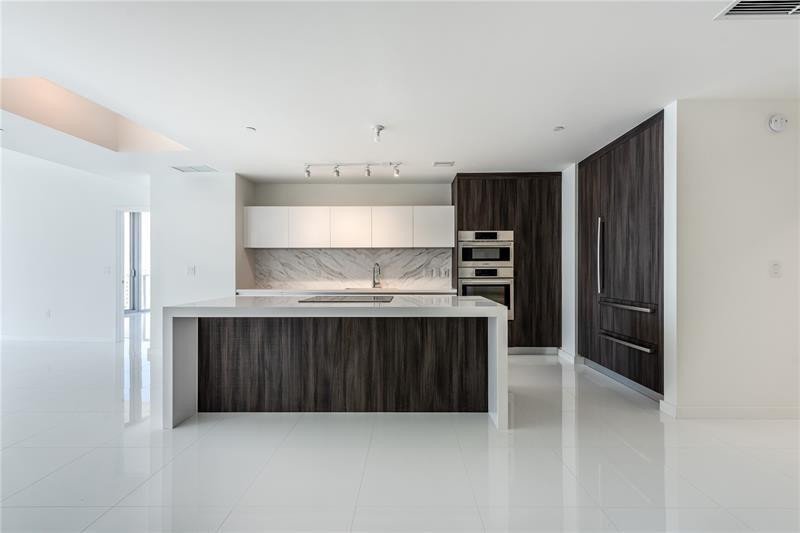 Condo for sale at Paramount Miami WorldCenter 1912