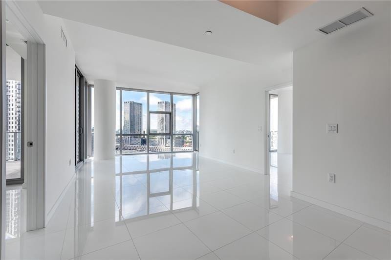 Condo for sale at Paramount Miami WorldCenter 1912