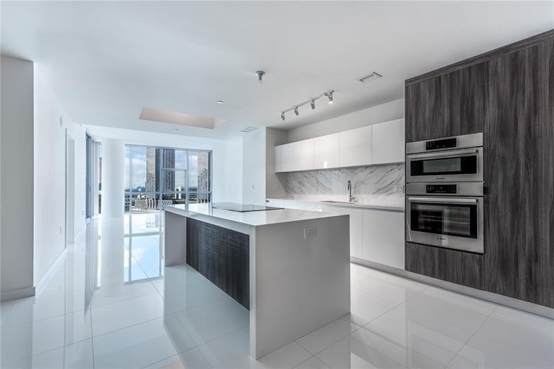 Condo for sale at Paramount Miami WorldCenter 1912