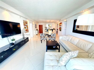 Alquiler de apartamento en Tides Hollywood Beach 8E