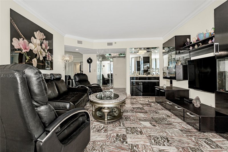 Comprar apartamento en Oceania 3 1238