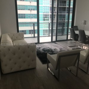 Comprar apartamento no Hyde Midtown 2601