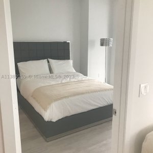 Comprar apartamento no Hyde Midtown 2601