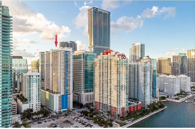 Comprar apartamento no The Club At Brickell Bay 1915