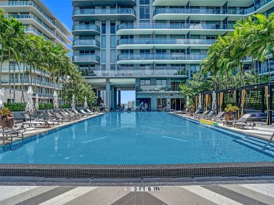 Aluguel de apartamento no Hyde Midtown 1801