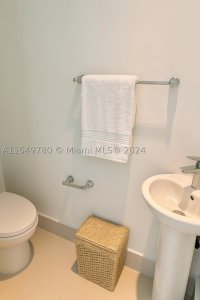 Comprar apartamento en Paraiso Bayviews 3004