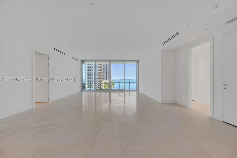 Condo for sale at Aston Martin Residences 703
