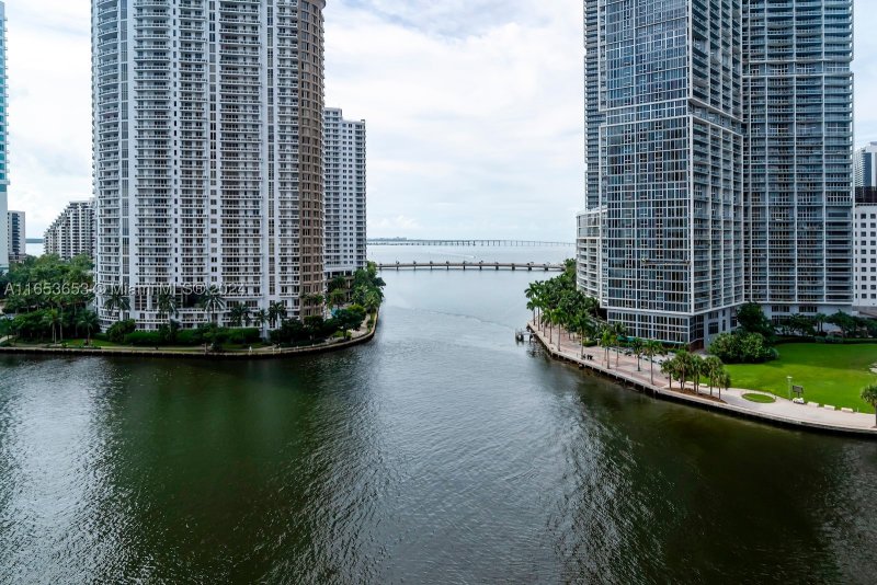 Condo for sale at Aston Martin Residences 902