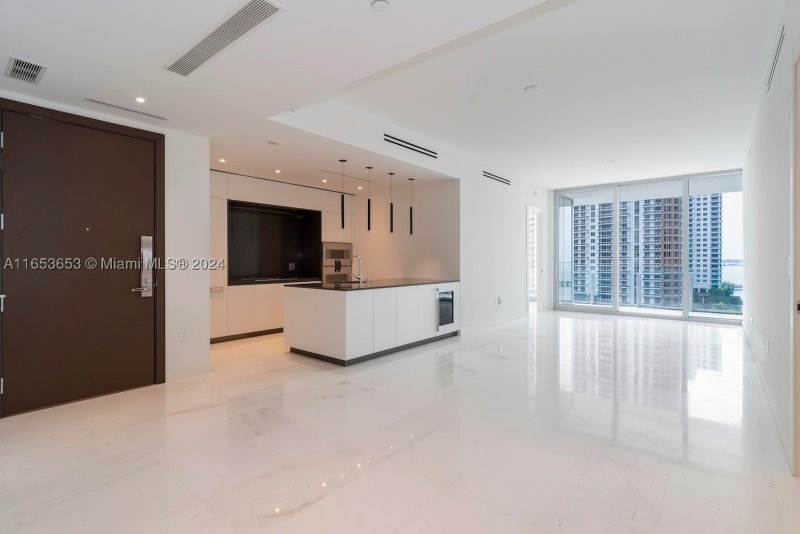 Condo for sale at Aston Martin Residences 902