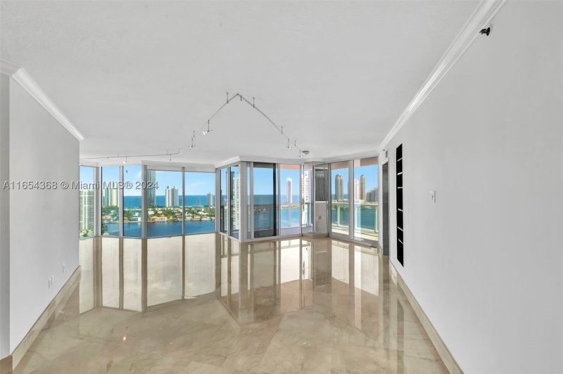 Condo for sale at Hidden Bay 2708