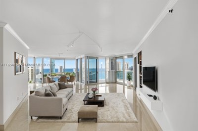 Comprar apartamento en Hidden Bay 2708