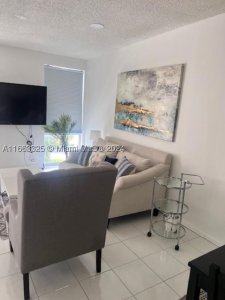 Alquiler de apartamento en Avila Condo 401