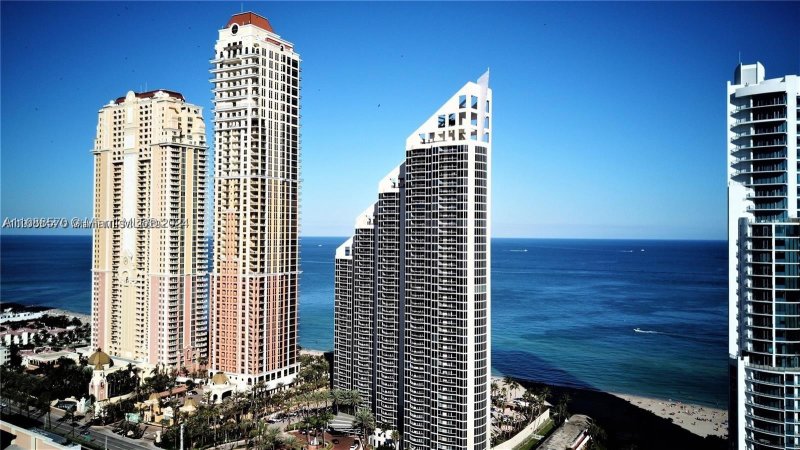 Alquiler de apartamento en The Pinnacle 2502