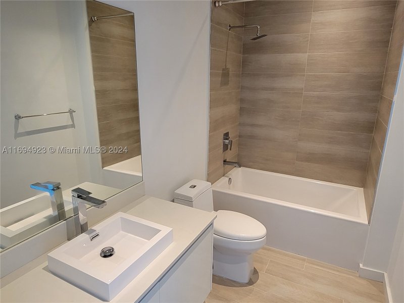 Comprar apartamento en Le Parc at Brickell 411