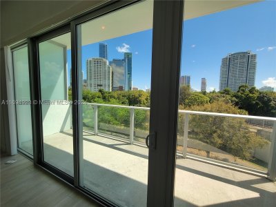 Comprar apartamento en Le Parc at Brickell 411