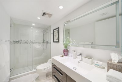 Alquiler de apartamento en Key Colony IV Botanica