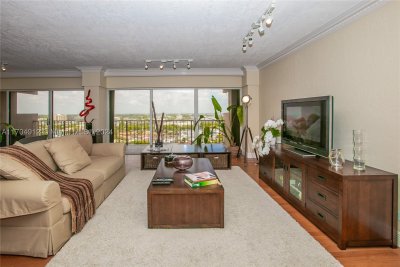 Comprar apartamento no The Cricket Club 1911