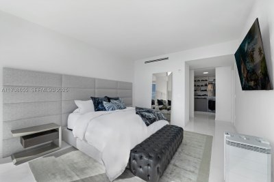 Comprar apartamento no Aston Martin Residences 4703