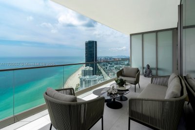 Alquiler de apartamento en Residences by Armani / Casa 4102