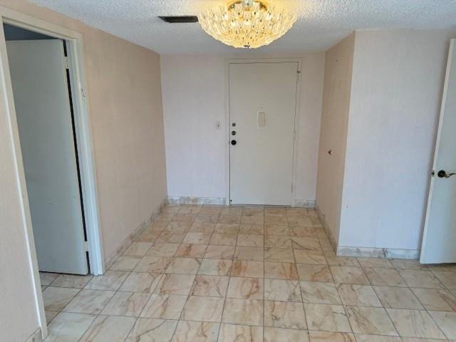 Condo for sale at Winston Towers 814