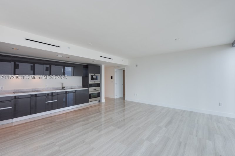 Condo for sale at Echo Brickell 2103