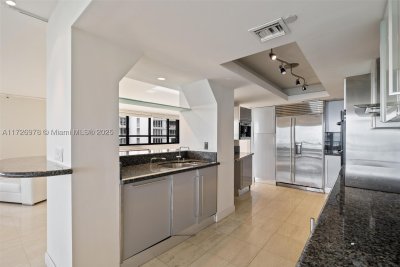 Comprar apartamento no Tiffany Bal Harbour 502