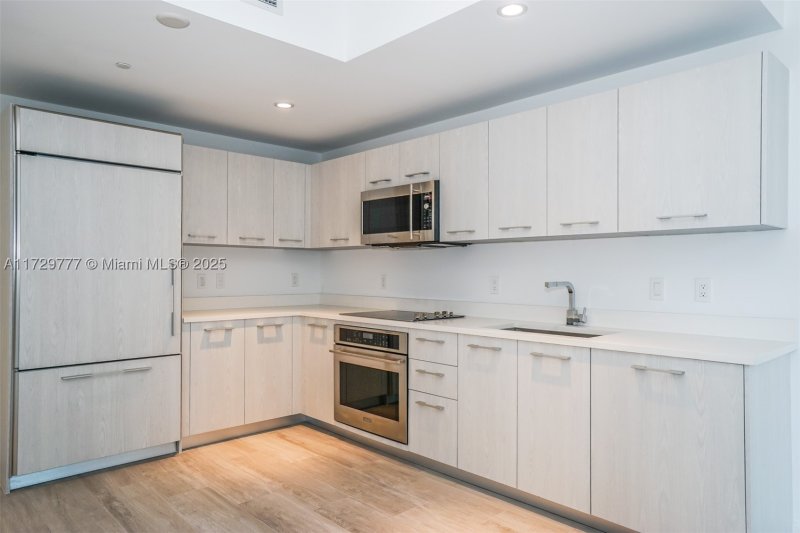 Comprar apartamento en Brickell Heights West 1407