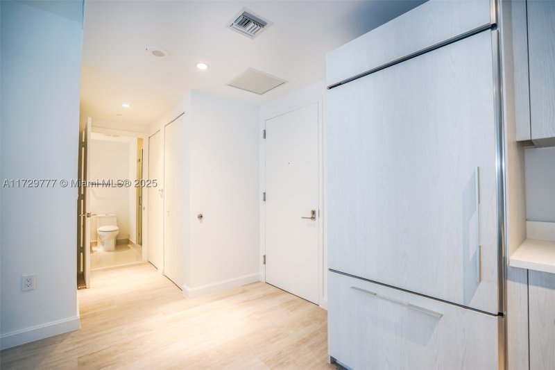 Comprar apartamento en Brickell Heights West 1407