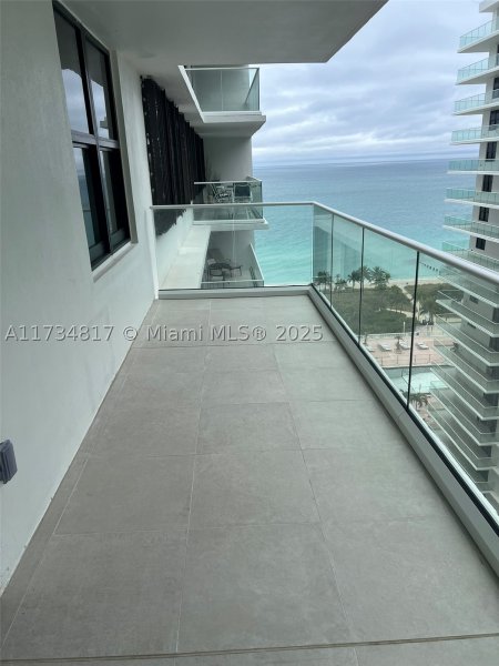 Condo for sale at Balmoral Condo 17J