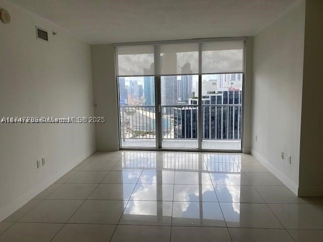 Condo for sale at Opera Tower 3112