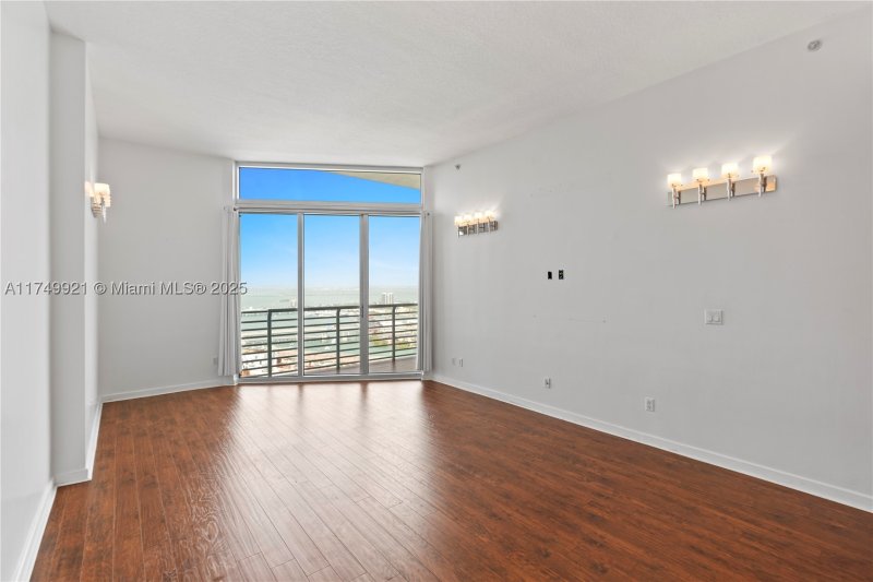 Comprar apartamento en One Miami West Tower UPH02