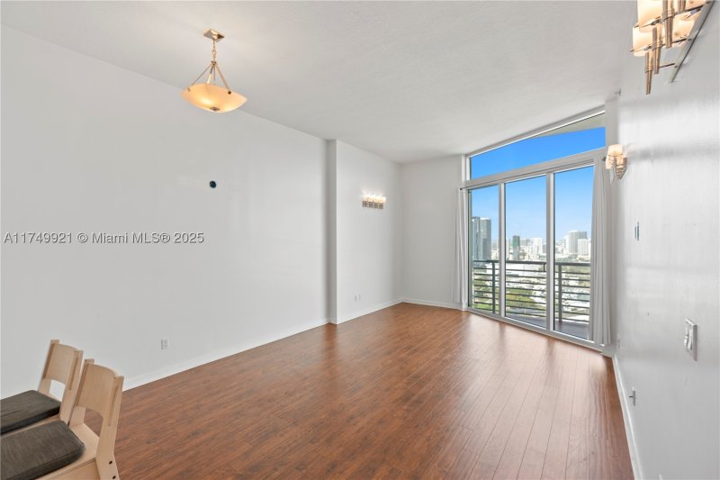 Comprar apartamento en One Miami West Tower UPH02